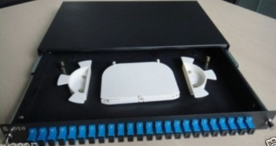 24-port SC/UPC blue multimode fully loaded patch panel 1U rackmount