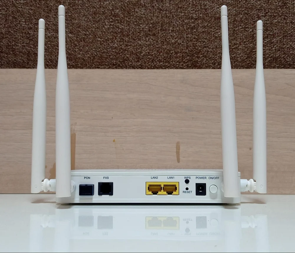 XPon Dual Band Wifi 4antina Router - Image 3